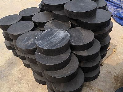 浈江区板式橡胶支座由若干层橡胶片与薄钢板经加压硫化